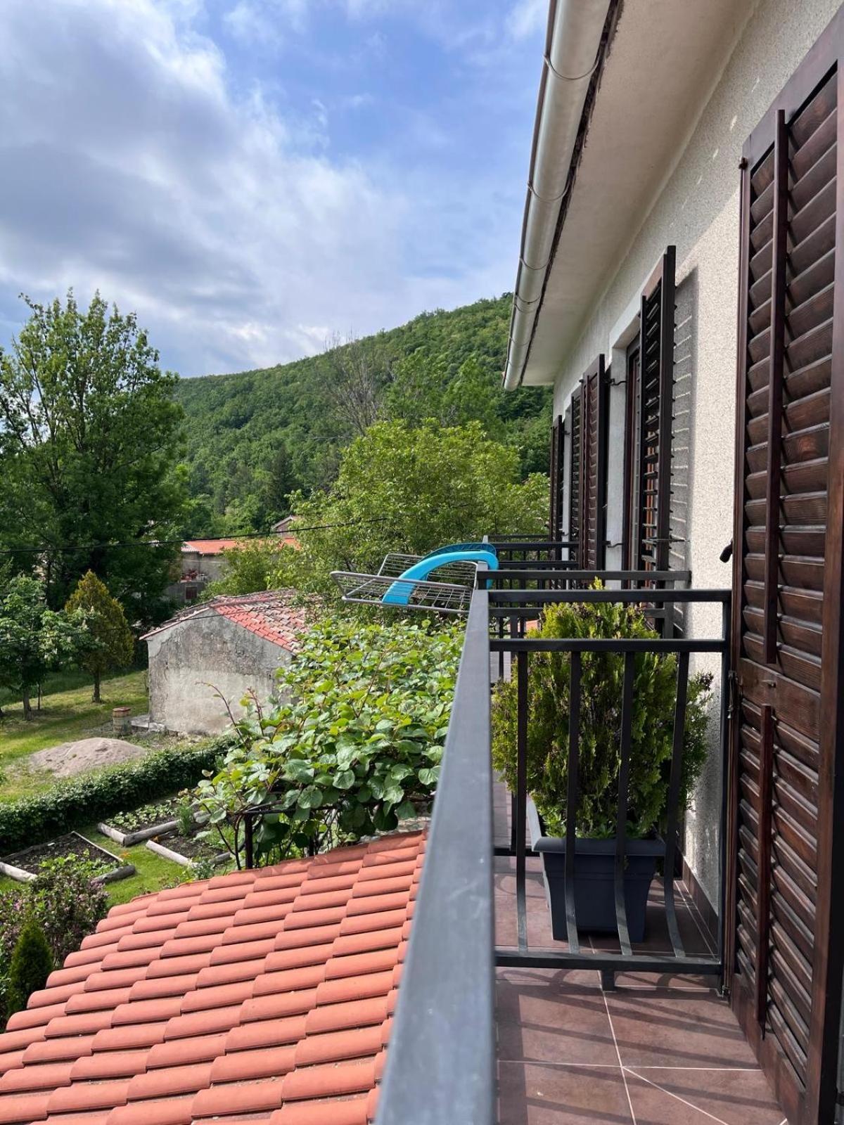 Lupoglav  Apartment Vista מראה חיצוני תמונה