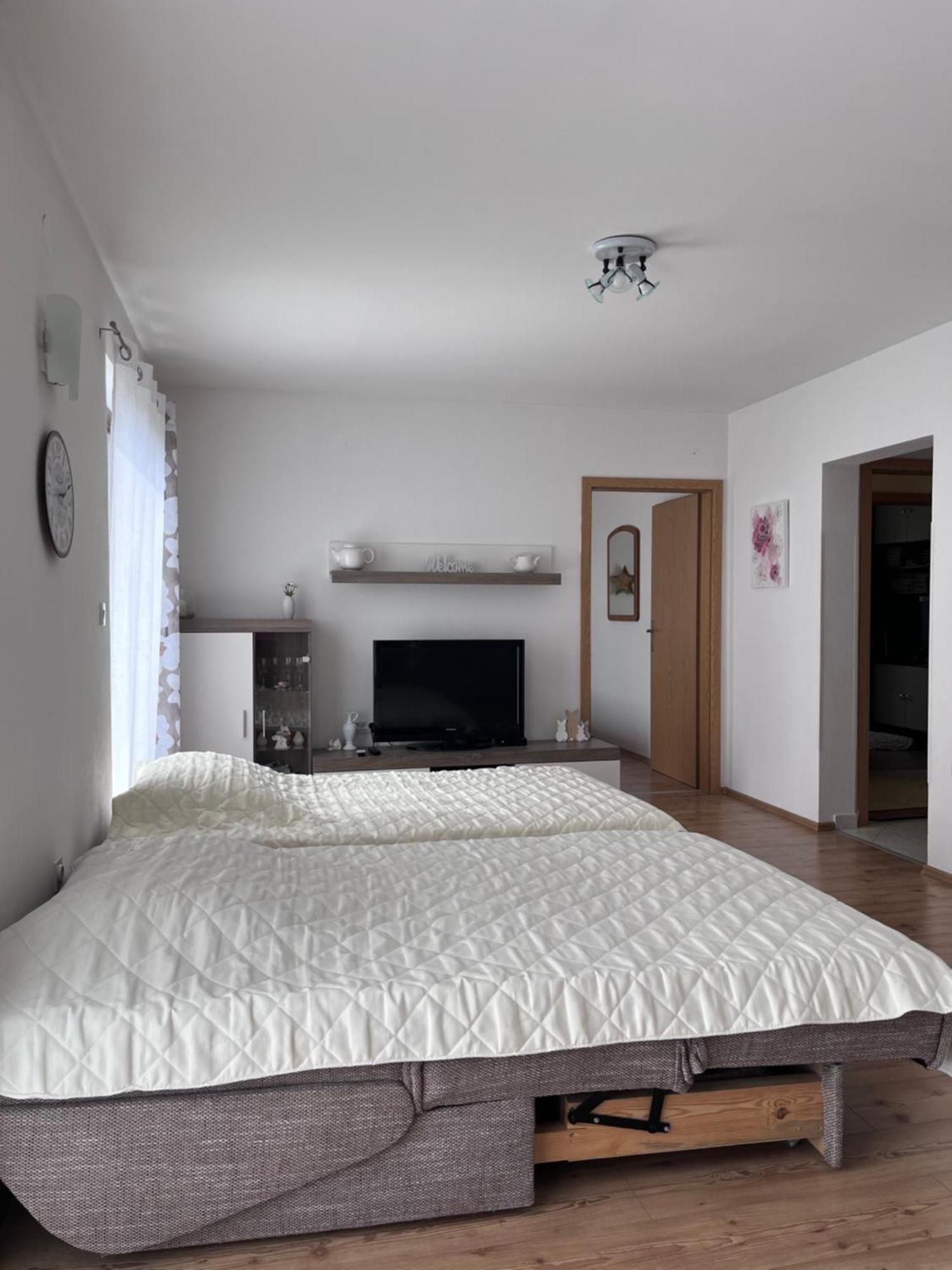 Lupoglav  Apartment Vista מראה חיצוני תמונה